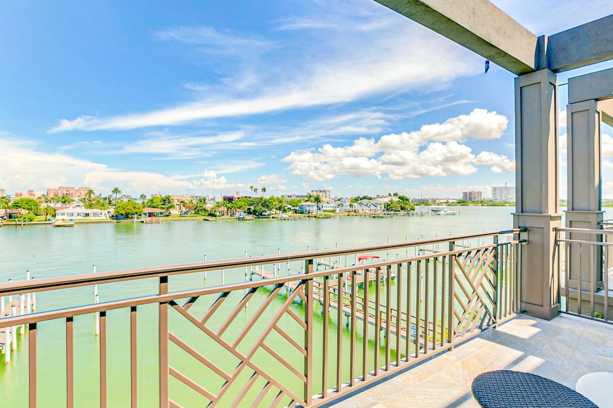 Vila Brightwater Blue Clearwater Beach Pokoj fotografie