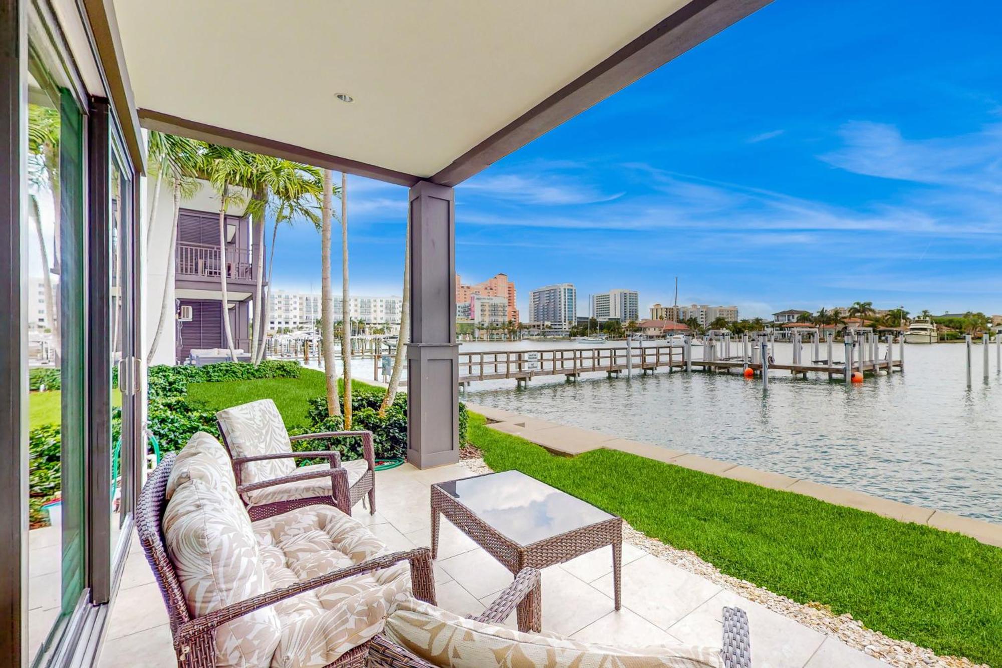 Vila Brightwater Blue Clearwater Beach Pokoj fotografie